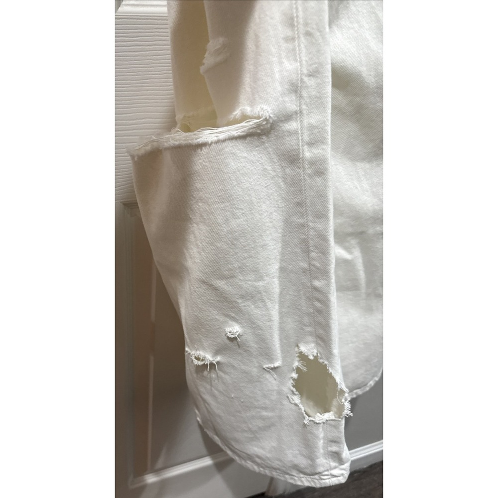 Arizona White High Rise Skater Jeans Distressed With Large Cut outs Size 15 NWT - Picture 13 of 16